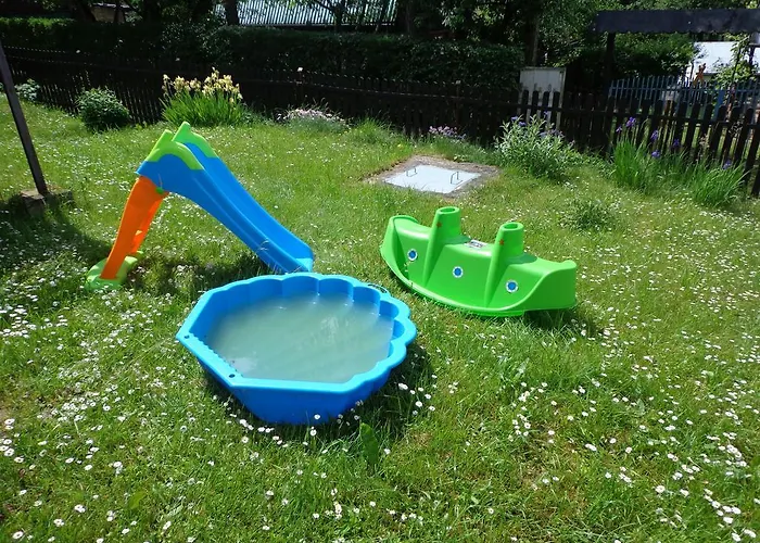 Letniskowy Nad Jeziorem Bartolty Wielkie